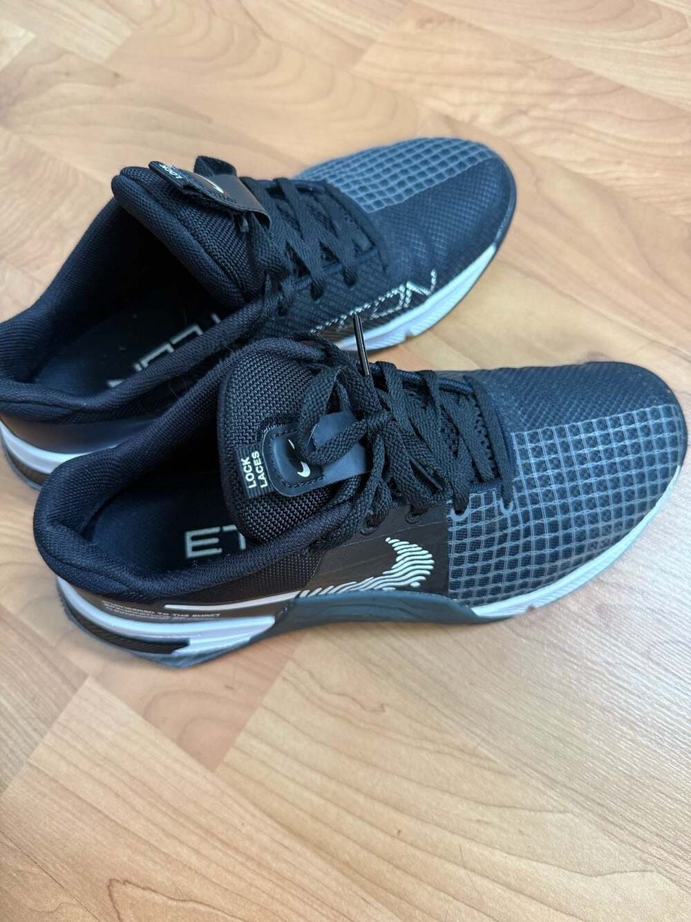 Nike Metcon 8 Black White Training Shoes